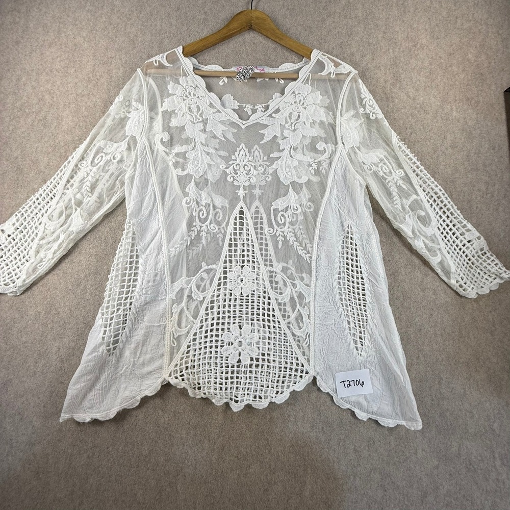 NWT Pretty Angel White Lace Tunic Top Crochet Floral Embroidery Boho V-Neck M